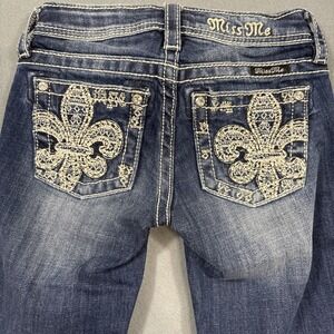 Miss Me Curvy CAPRI Jean Shorts Mid-Rise Dark Wash Sequins Women's/YOUTH 8